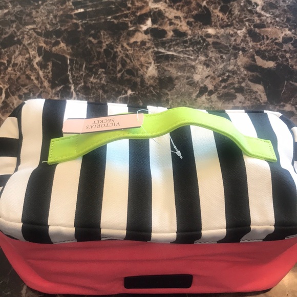 Bag - Picture 2 of 4